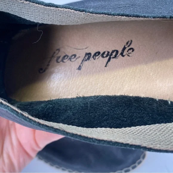 Free People Laurel Canyon Black Suede Espadrille Flats Loafers Size 37 Spain